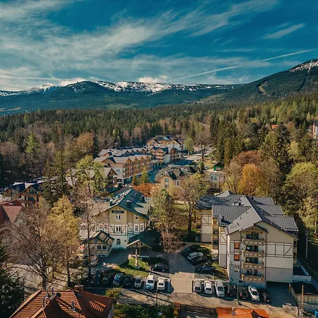Platinum Adults Apartament